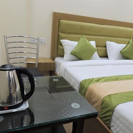 Hotel Darshini Inn Haridwar Bagian luar foto